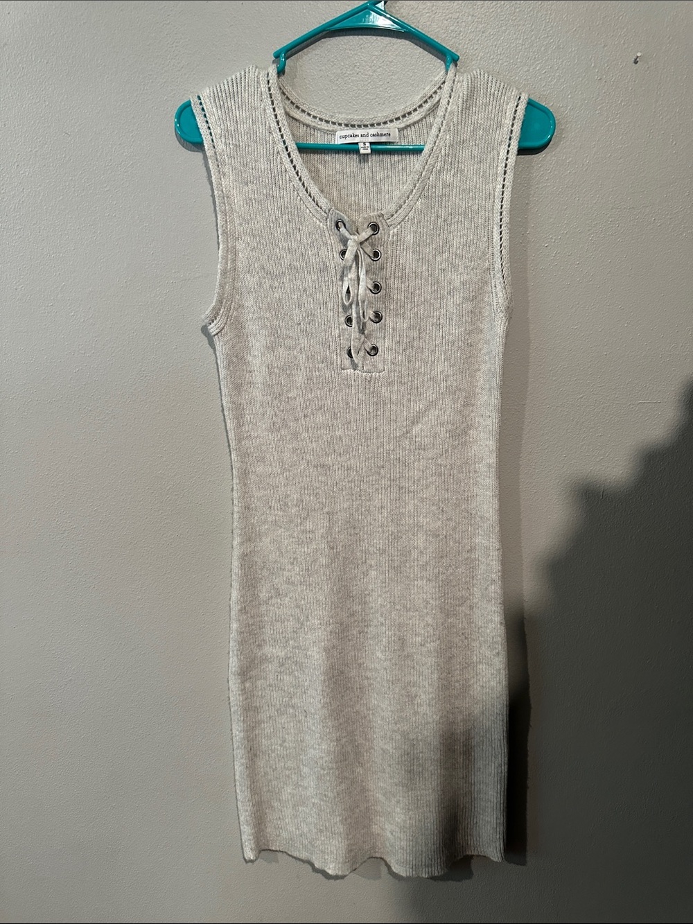 cupcakes & cashmere Ribbed Lace-Up Midi Dress — Light Gray